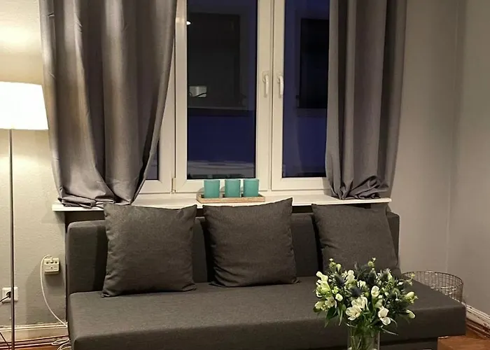 Apartman Karl-marx 2 *